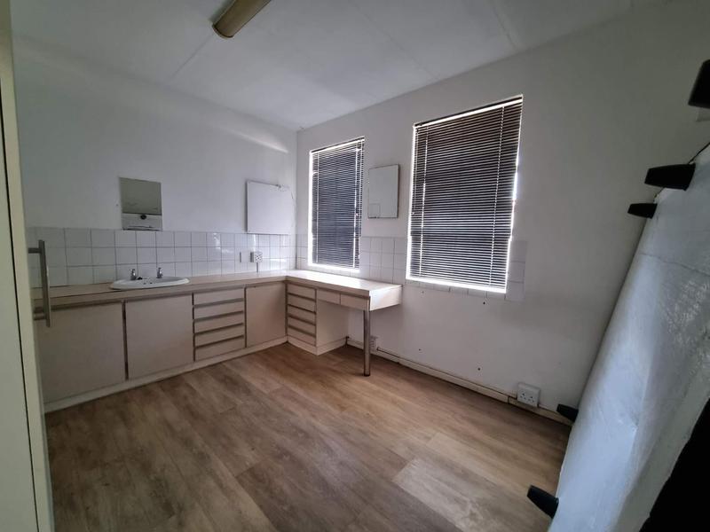 To Let 16 Bedroom Property for Rent in Kempenville Western Cape
